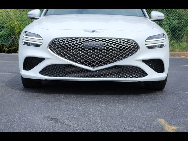 2022 Genesis G70 2.0T