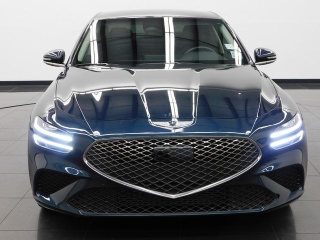 2022 Genesis G70 2.0T