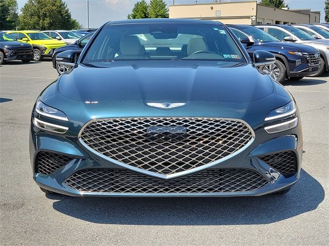 2022 Genesis G70 2.0T