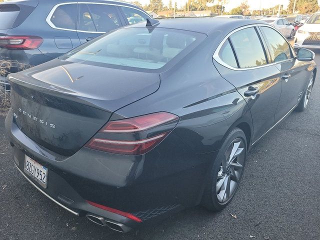 2022 Genesis G70 2.0T