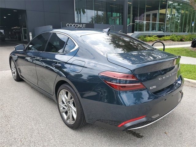 2022 Genesis G70 2.0T