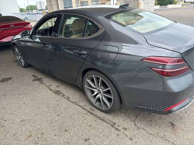 2022 Genesis G70 2.0T