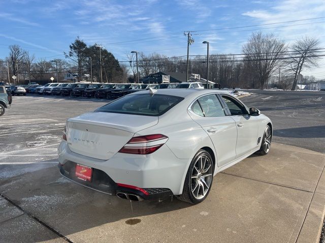 2022 Genesis G70 2.0T