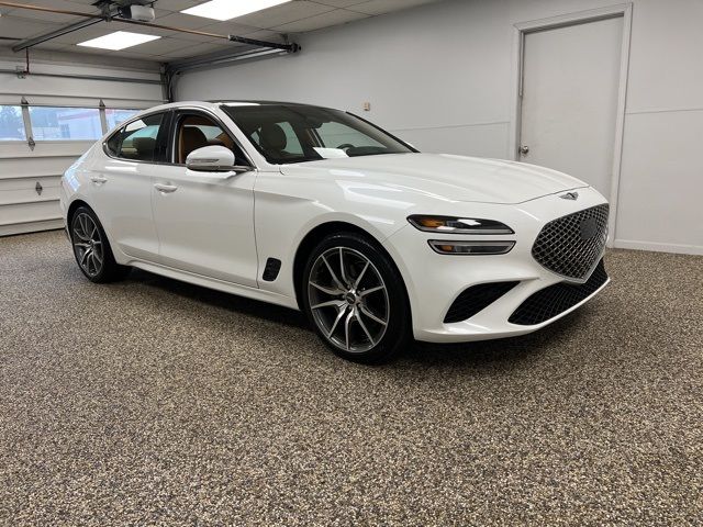 2022 Genesis G70 2.0T