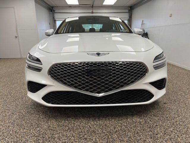 2022 Genesis G70 2.0T