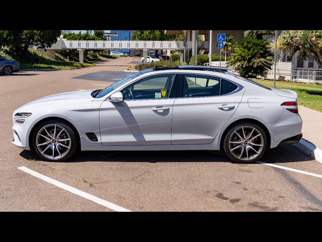 2022 Genesis G70 2.0T