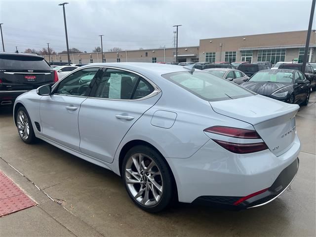 2022 Genesis G70 2.0T