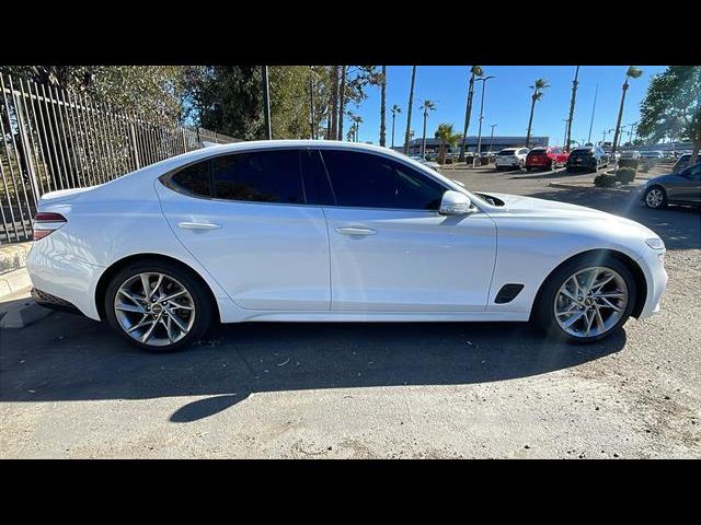 2022 Genesis G70 2.0T