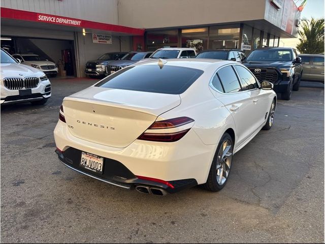 2022 Genesis G70 2.0T