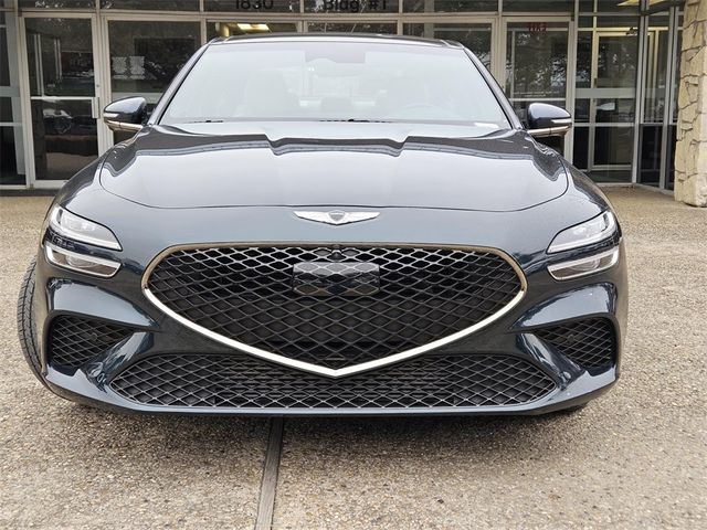 2022 Genesis G70 2.0T Prestige