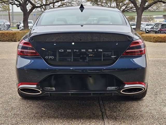 2022 Genesis G70 2.0T Prestige