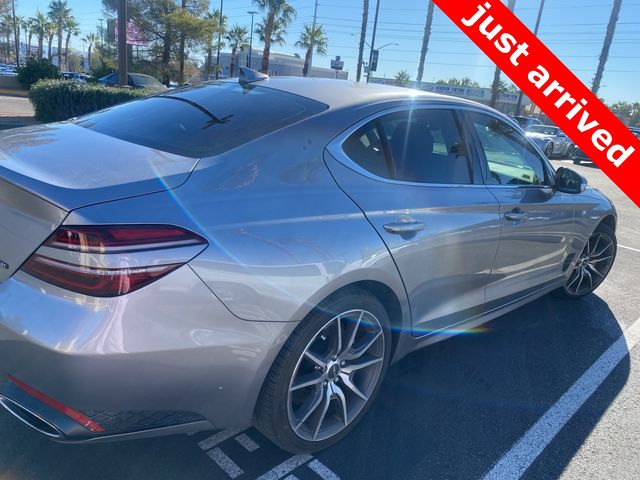 2022 Genesis G70 2.0T Prestige