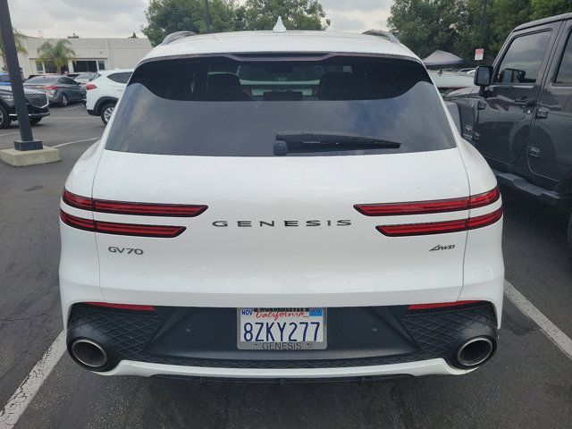 2022 Genesis GV70 2.5T