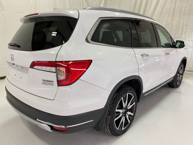 2022 Honda Pilot Touring 7-Passenger