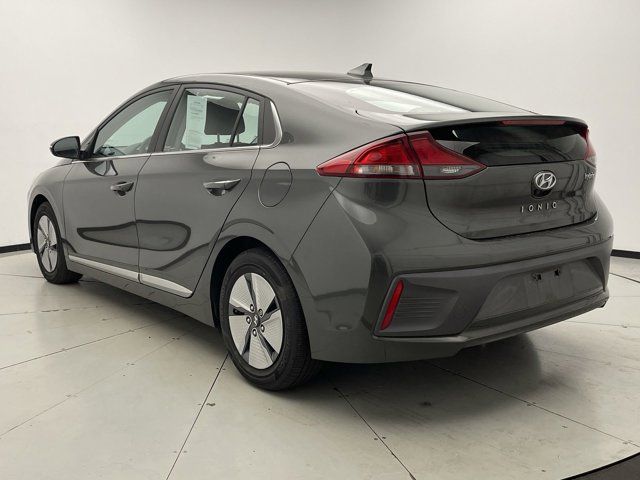 2022 Hyundai Ioniq Hybrid SE