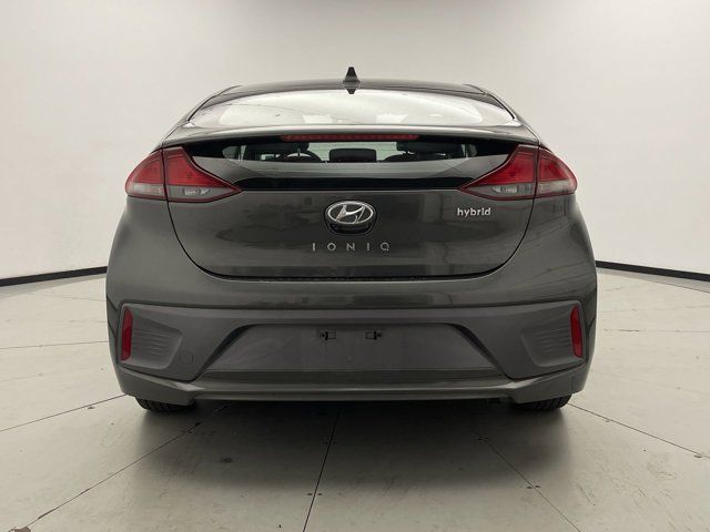 2022 Hyundai Ioniq Hybrid SE