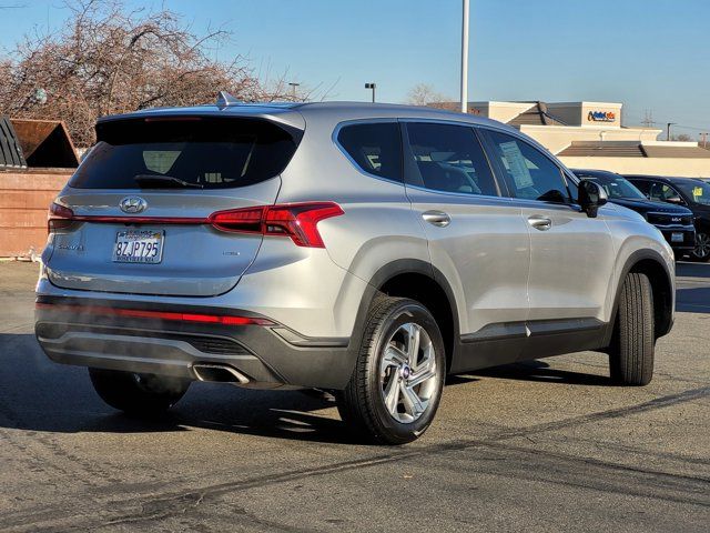 2022 Hyundai Santa Fe SE