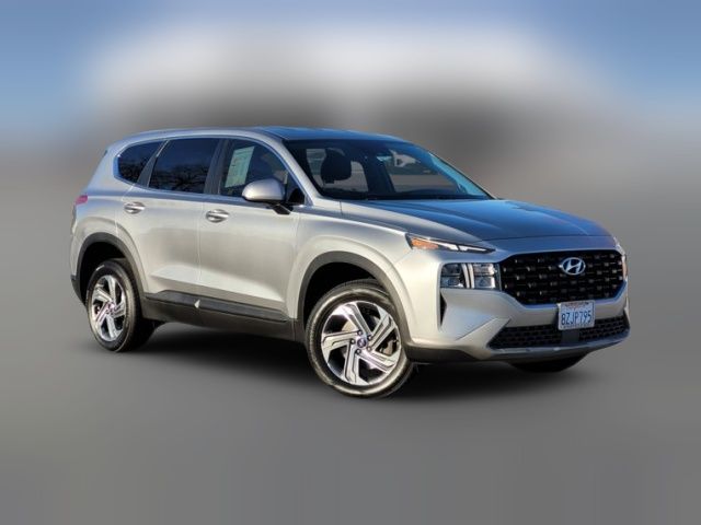 2022 Hyundai Santa Fe SE