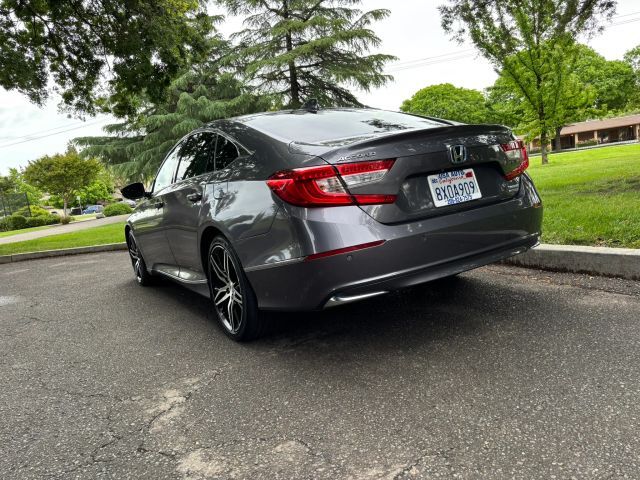 2022 Honda Accord Hybrid Touring