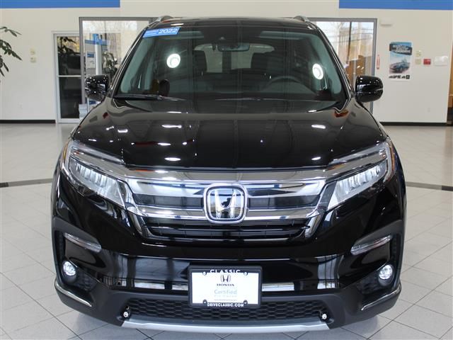 2022 Honda Pilot Touring 8-Passenger