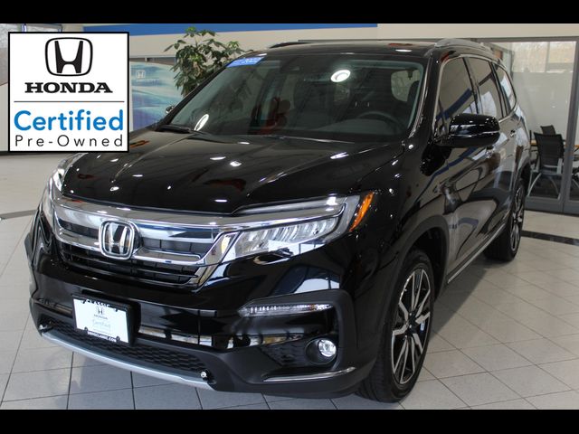 2022 Honda Pilot Touring 8-Passenger