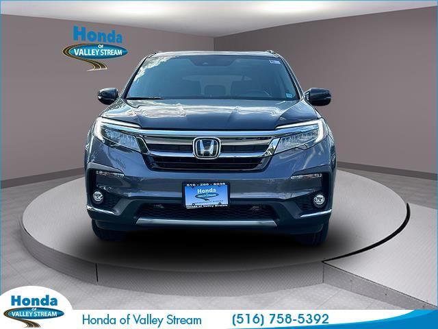 2022 Honda Pilot Touring 8-Passenger