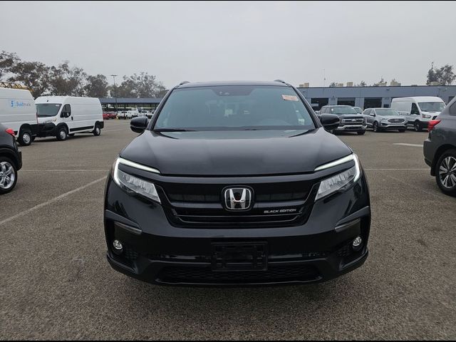 2022 Honda Pilot Black Edition