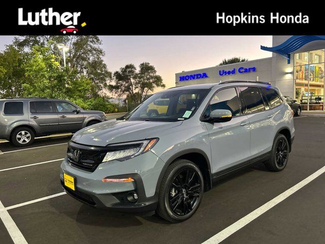 2022 Honda Pilot Black Edition