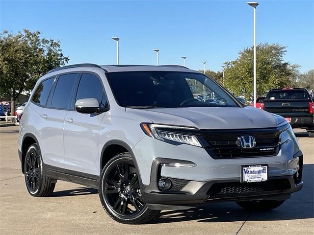 2022 Honda Pilot Black Edition