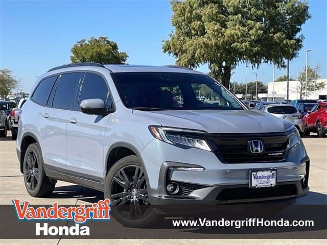 2022 Honda Pilot Black Edition