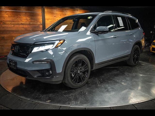 2022 Honda Pilot Black Edition