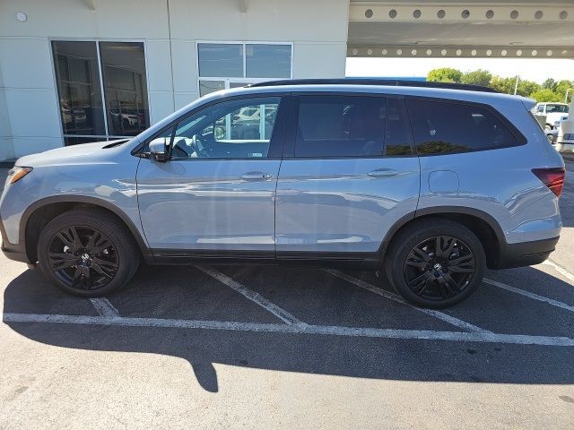 2022 Honda Pilot Black Edition