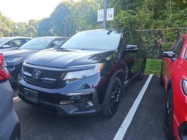 2022 Honda Pilot Black Edition