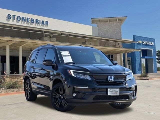 2022 Honda Pilot Black Edition