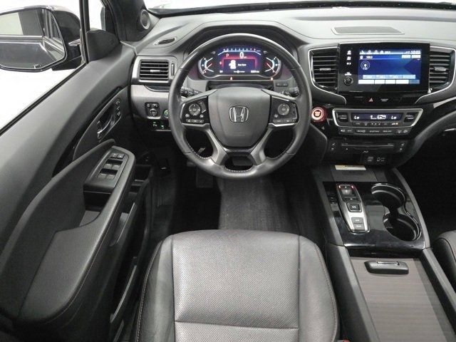 2022 Honda Pilot Black Edition