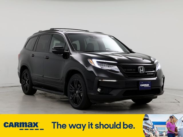 2022 Honda Pilot Black Edition