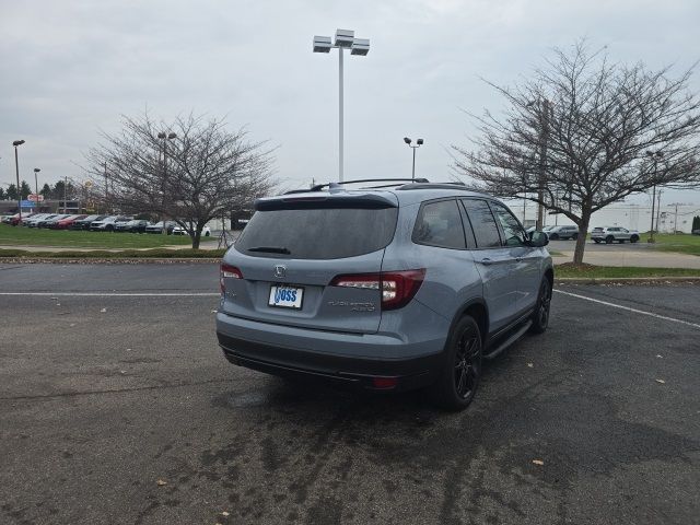 2022 Honda Pilot Black Edition