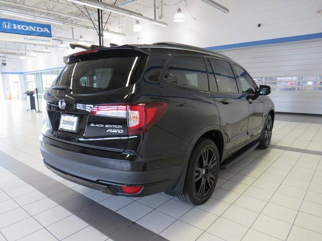 2022 Honda Pilot Black Edition