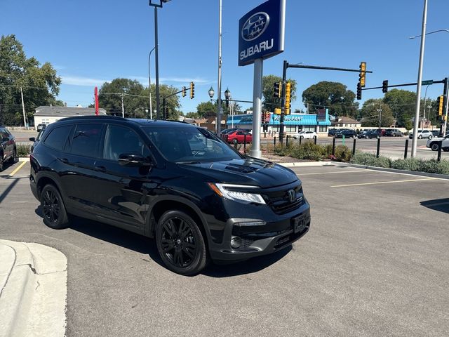 2022 Honda Pilot Black Edition