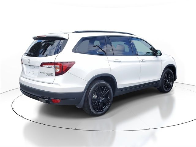 2022 Honda Pilot Black Edition