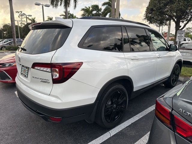 2022 Honda Pilot Black Edition