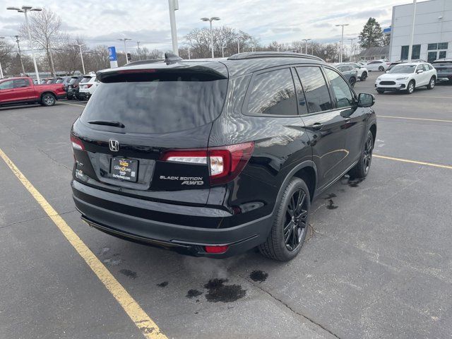 2022 Honda Pilot Black Edition