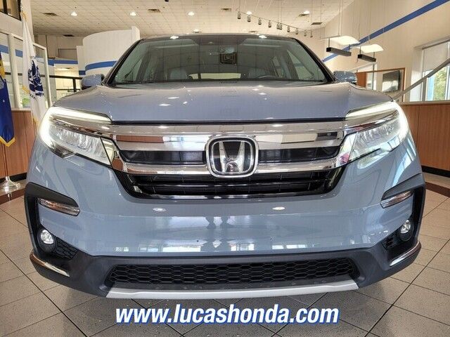 2022 Honda Pilot Touring 8-Passenger