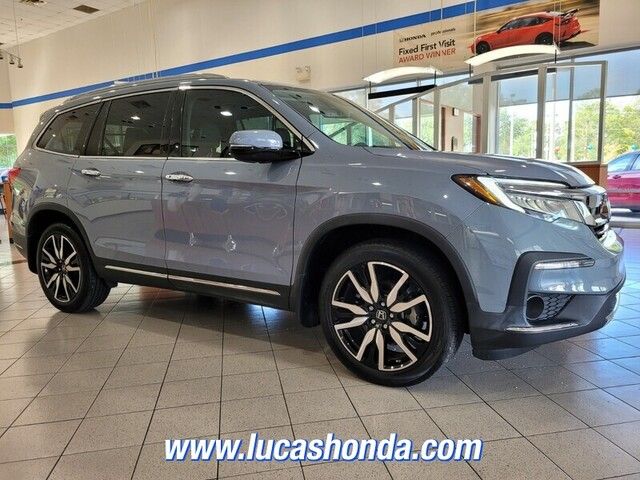 2022 Honda Pilot Touring 8-Passenger