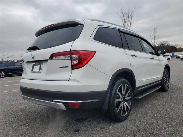 2022 Honda Pilot Touring 7-Passenger