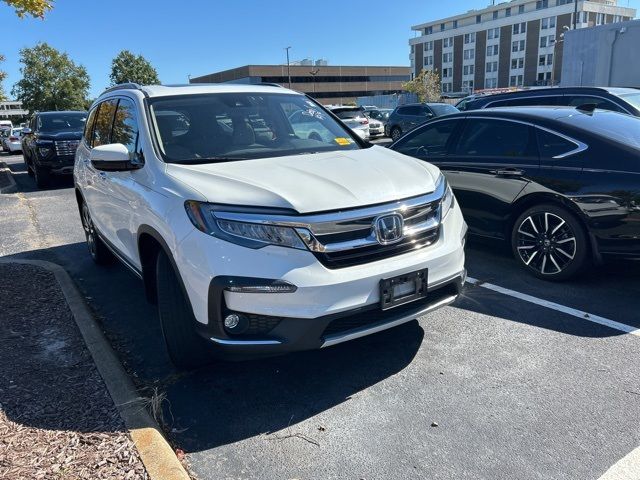 2022 Honda Pilot Touring 7-Passenger