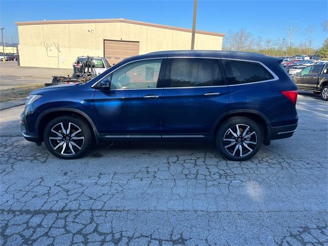2022 Honda Pilot Touring 7-Passenger