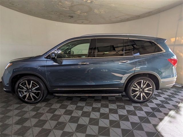 2022 Honda Pilot Touring 7-Passenger