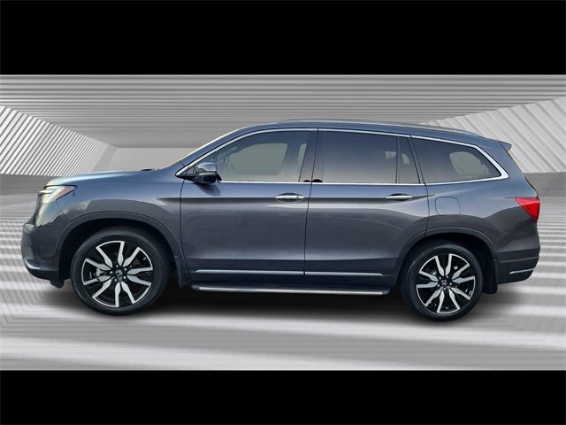 2022 Honda Pilot Touring 7-Passenger