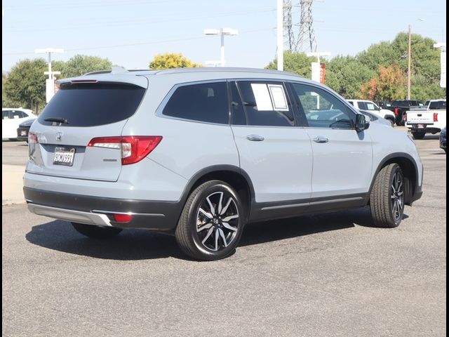 2022 Honda Pilot Touring 7-Passenger